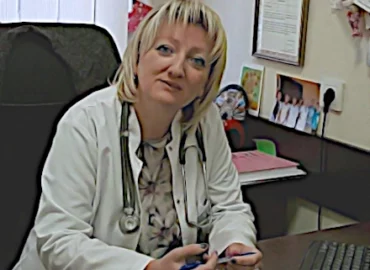 medecin-chef-eliava-dea-nizharadze Portrait de la Dre Dea Nizharadze, médecin-chef à l'Institut Eliava de Tbilissi, experte en phagothérapie.